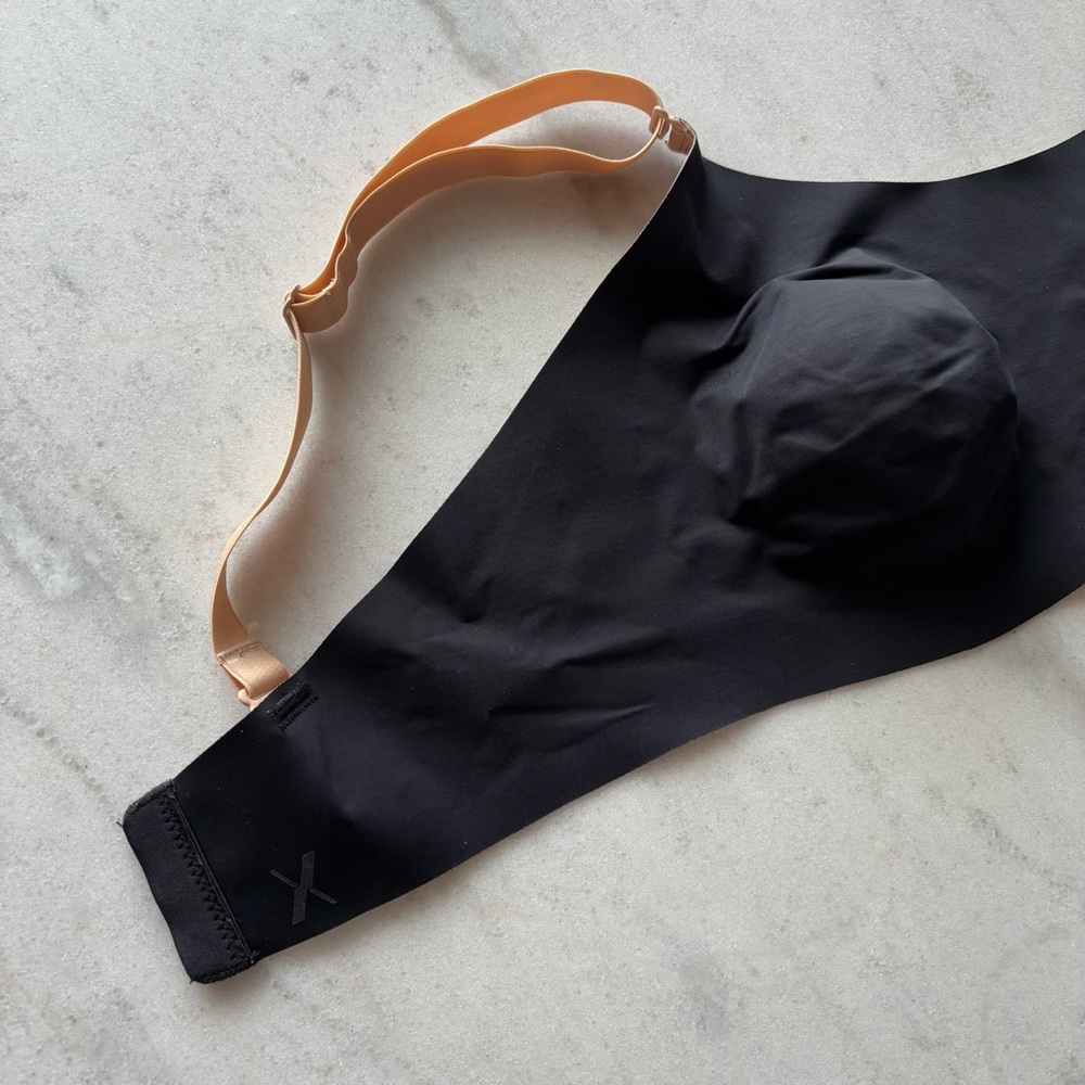 Size 6 KNIX WIRELESS reversible black/nude BRA - Picture 8 of 10